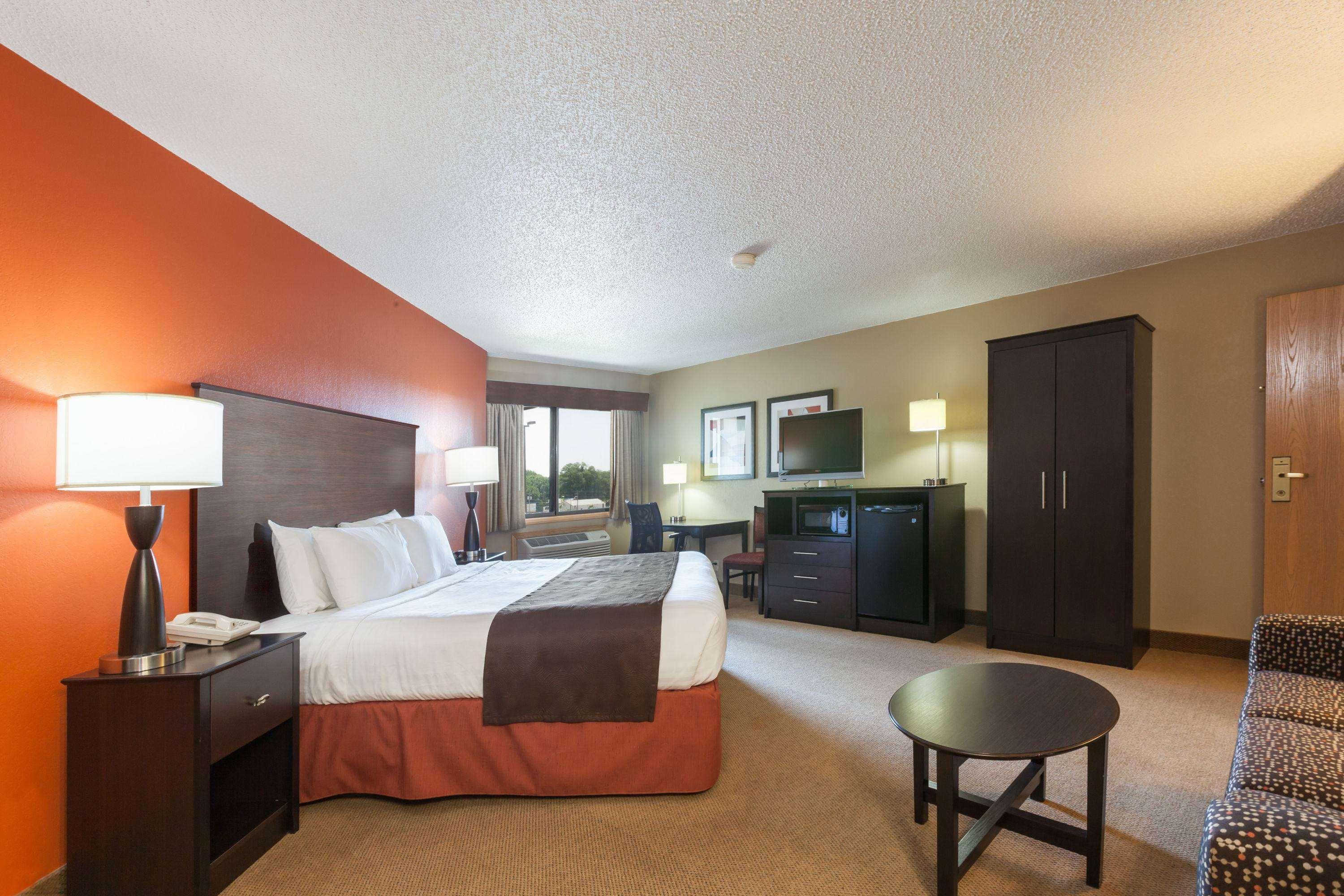 Americinn By Wyndham Algona Екстериор снимка